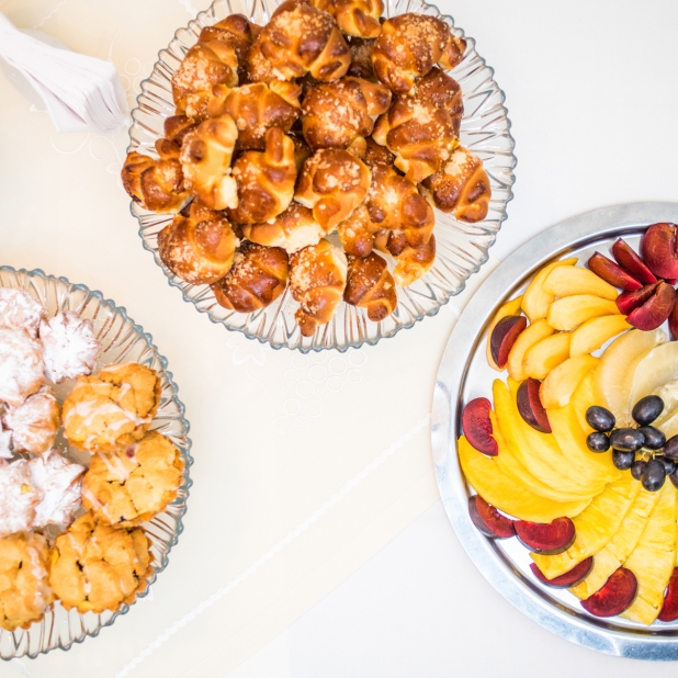 Restaurant Under the Golden Rose